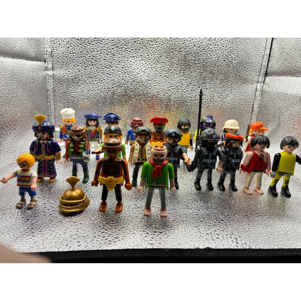 Playmobil Action Figure Lot 18pc Police Pirates Sultan Knight Mixed Accessories